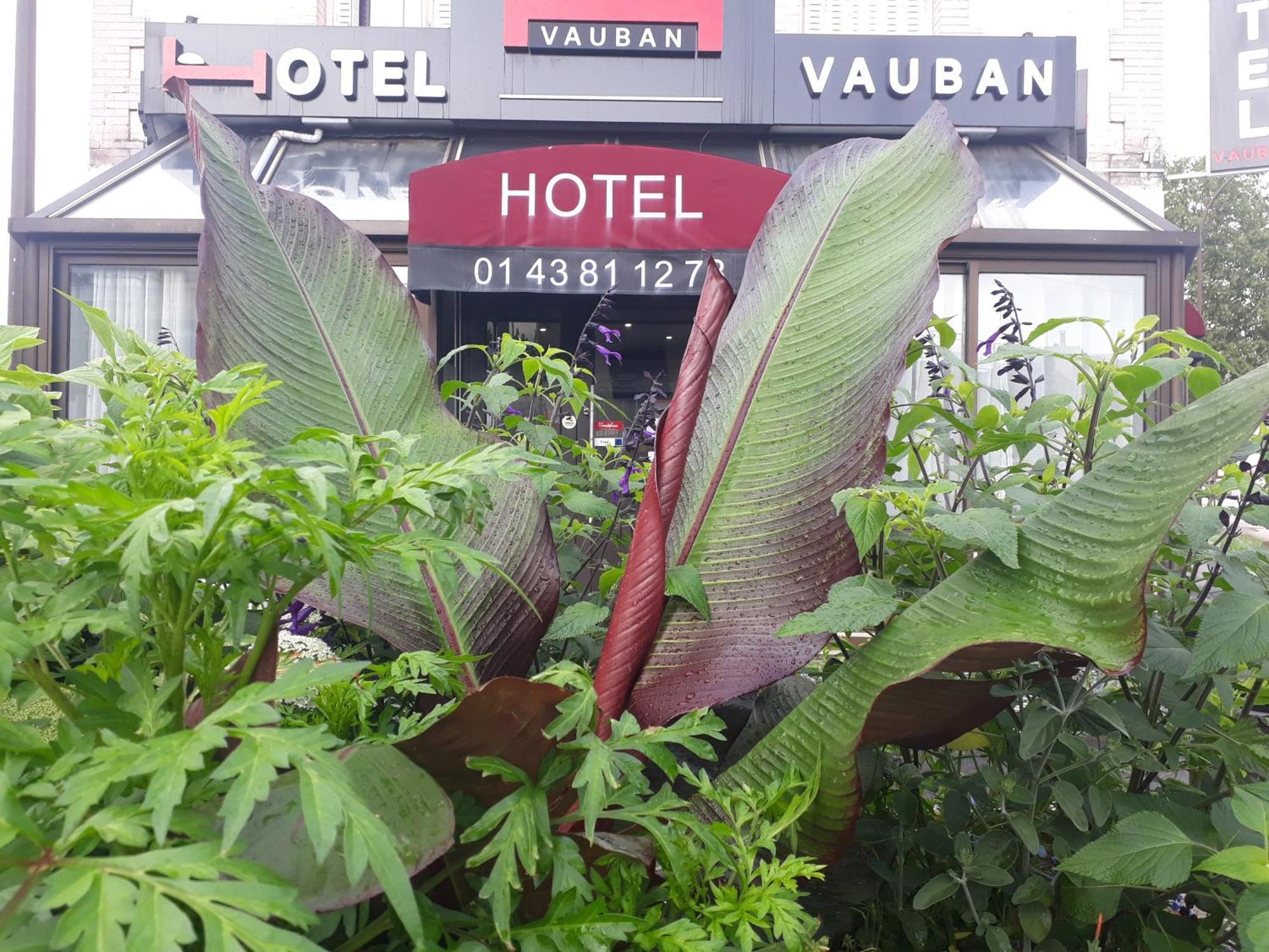 Hotel Vauban Livry-Gargan Exterior photo